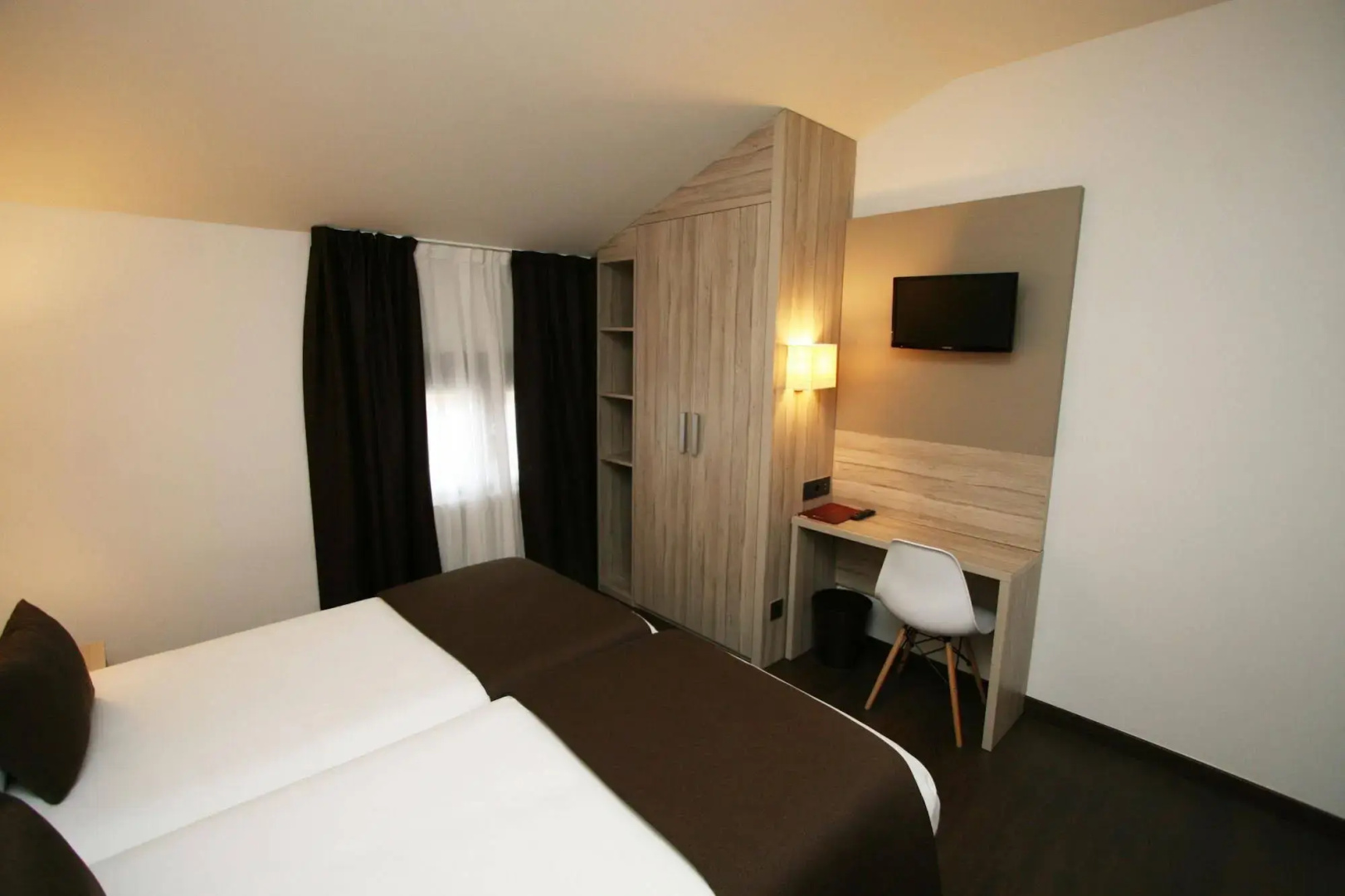 Photo - Hotel Pyrénées