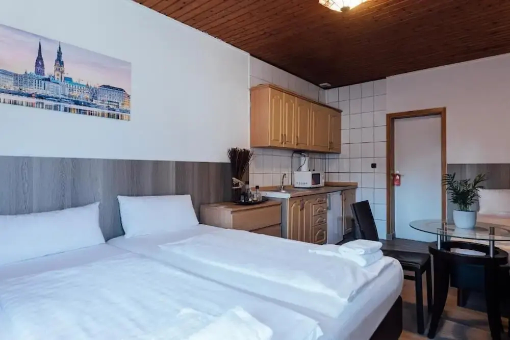 Foto - Hotel Hanseat Hamburg - Free Parking