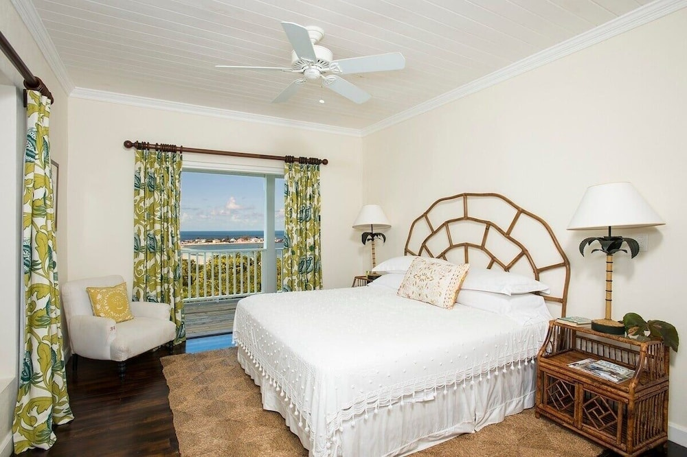 Buccaneer Hill 6 Bedroom Home