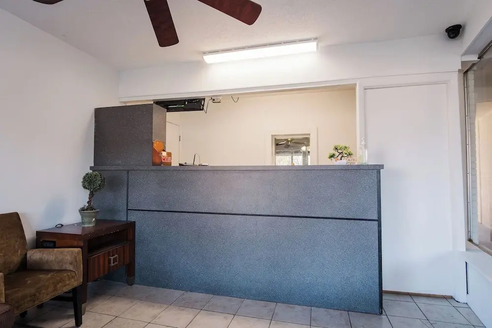 Photo - Thunderbird Motel