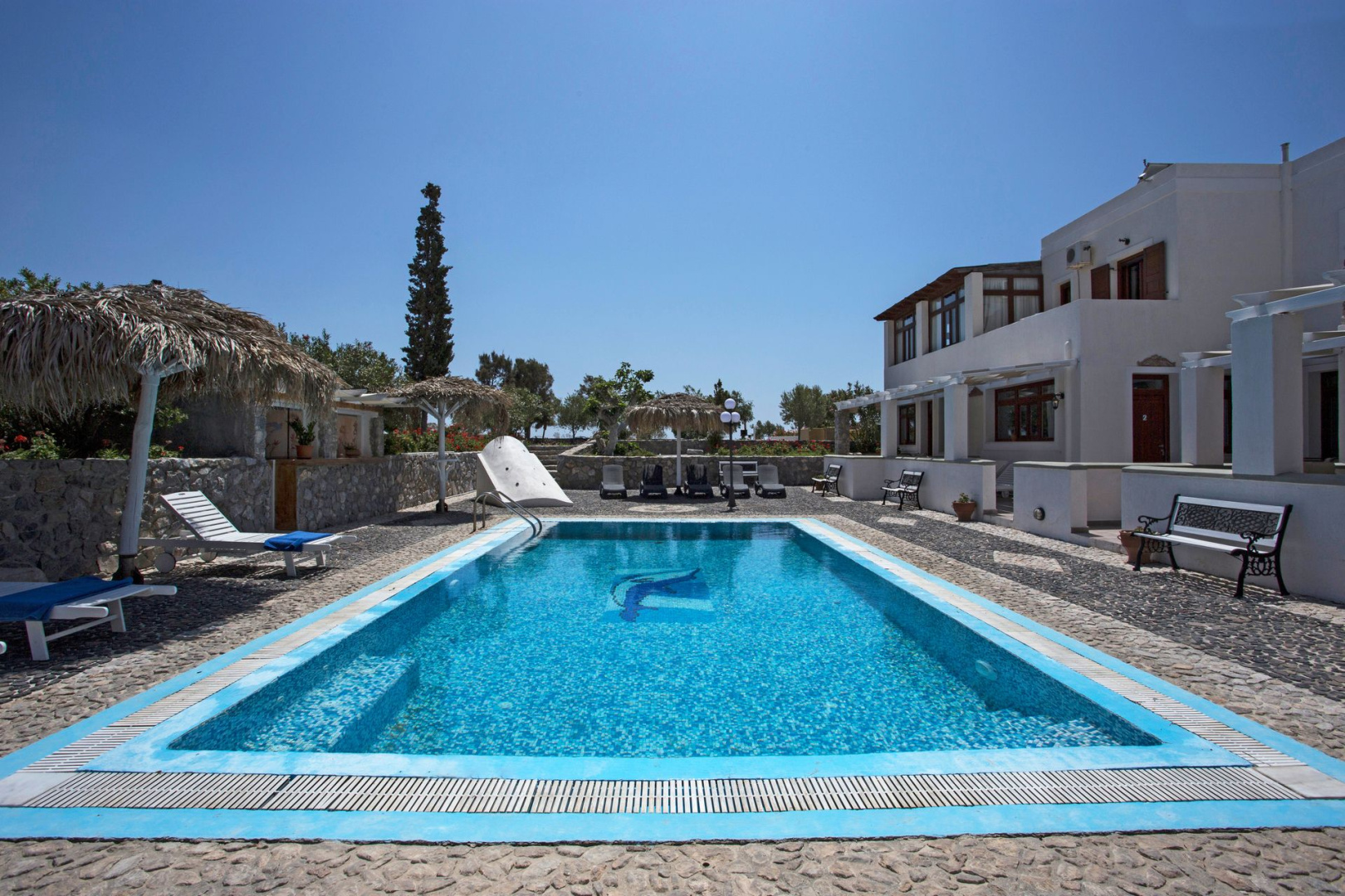 Foto - Birds Villa Apartments with Heated Pool - Including Car and Breakfast