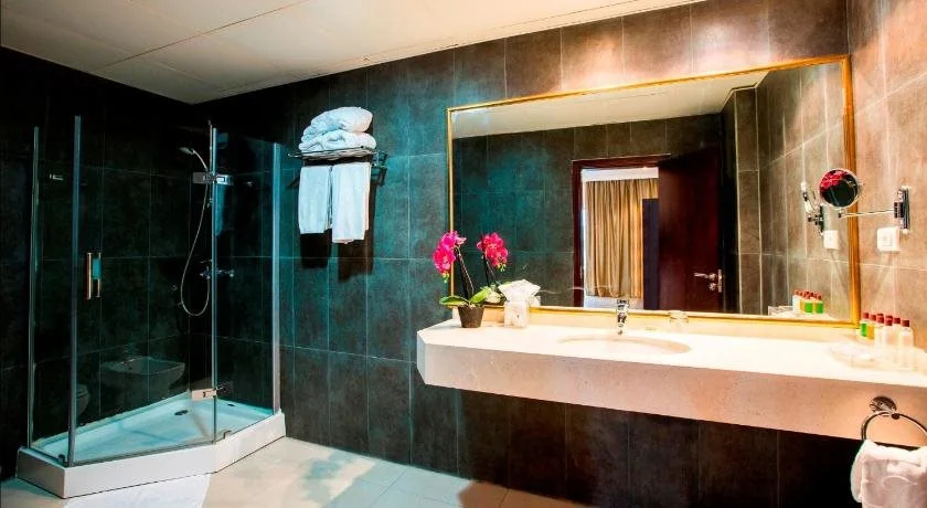 Photo - Mikhael's Hotel