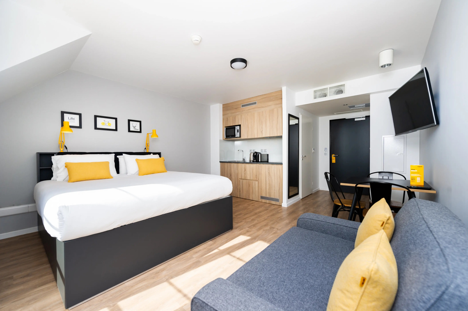 Photo - Staycity Aparthotels near Disneyland Paris