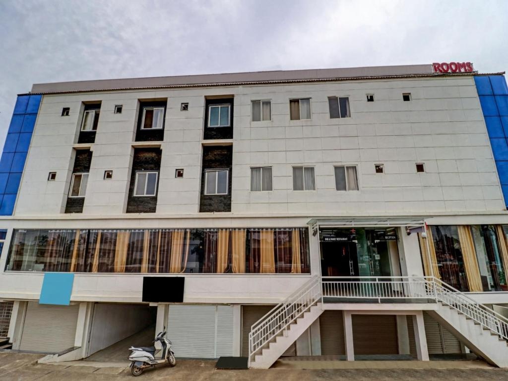 Treebo Trend Benaka Residency