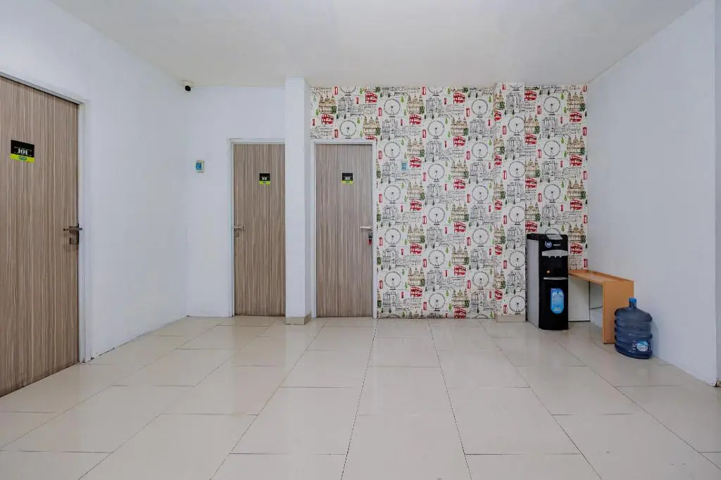 Foto - RedDoorz Syariah near Metropolitan Mall Bekasi