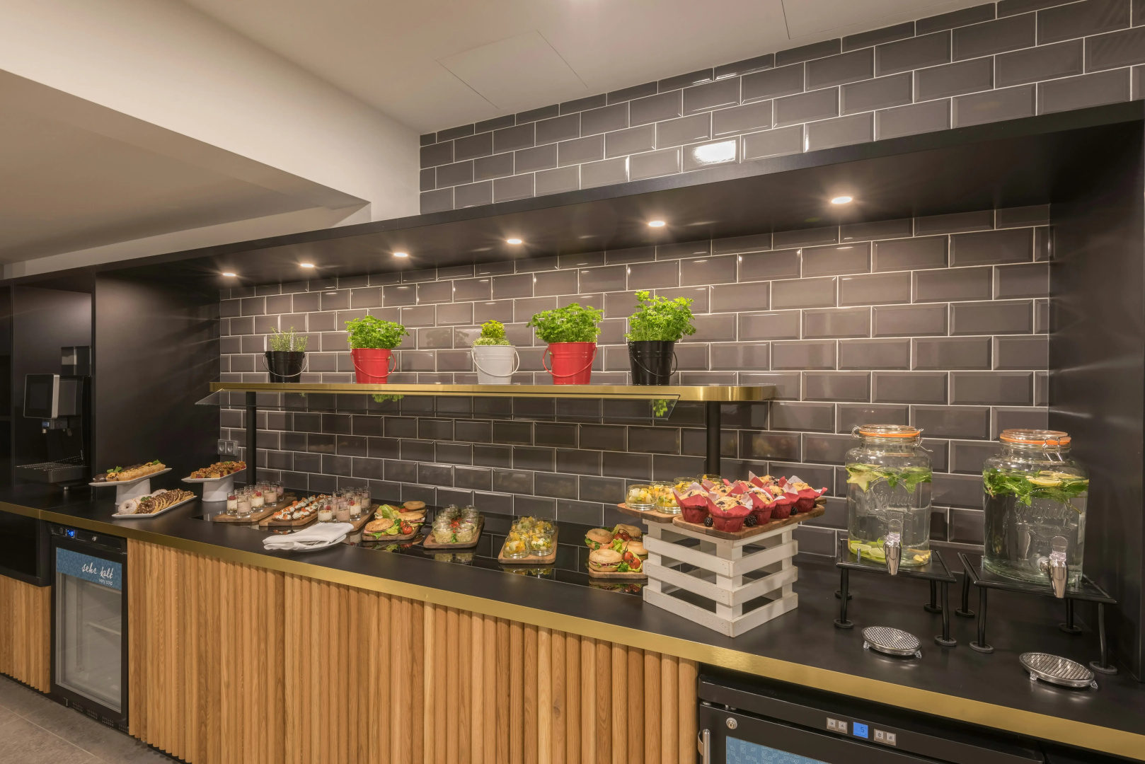 Photo - Hilton Garden Inn Frankfurt City Centre