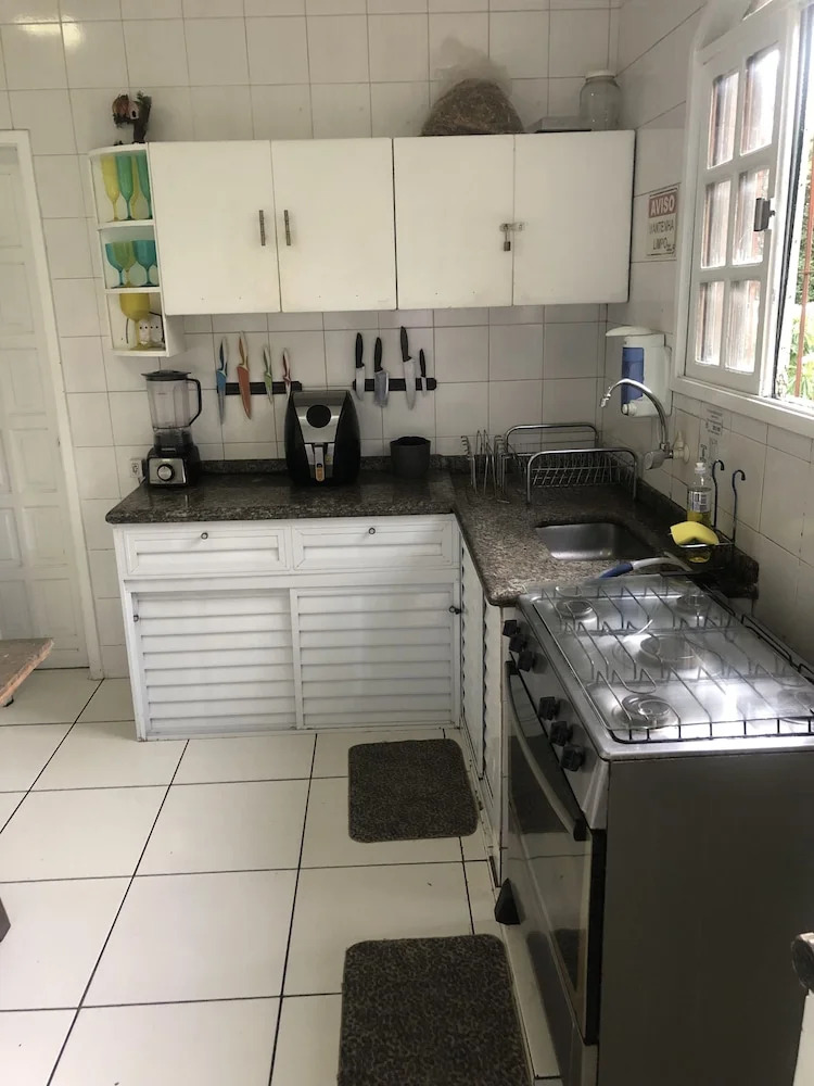 Foto - Onça da Praia Hostel