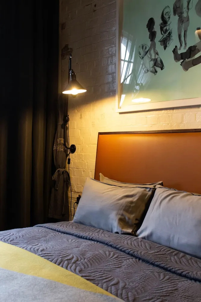 Photo - The Intrepid Hotel