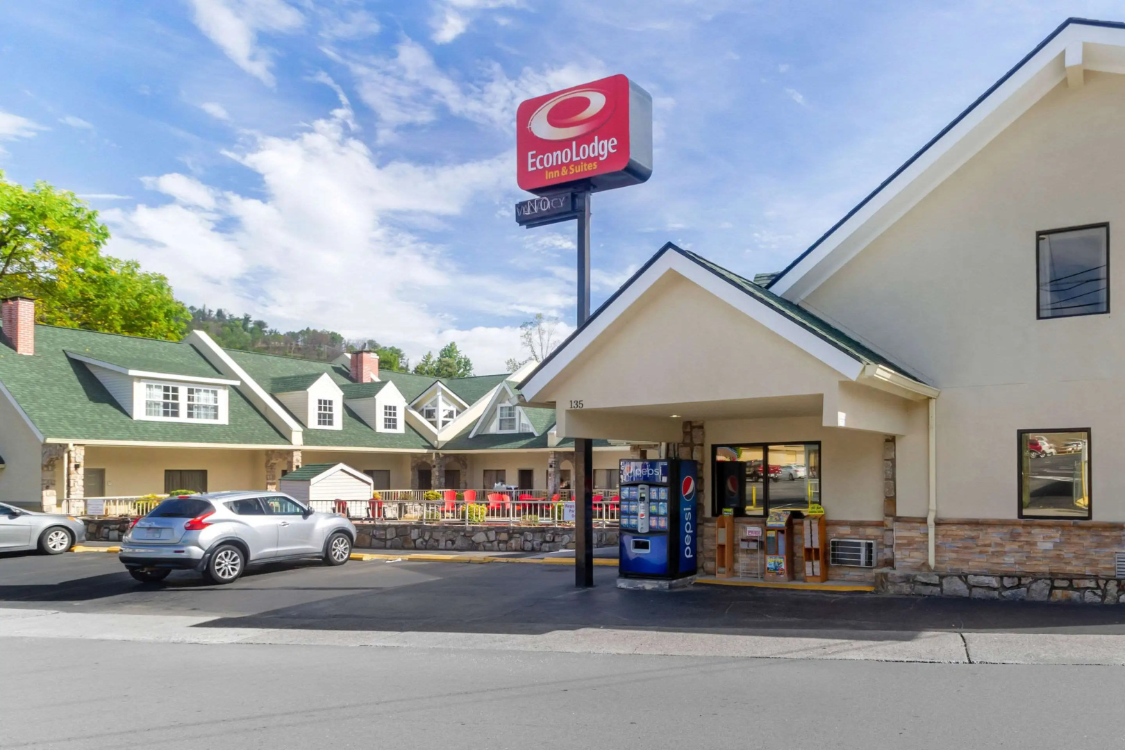 Photo - Econo Lodge Inn & Suites Gatlinburg at the Convention Center