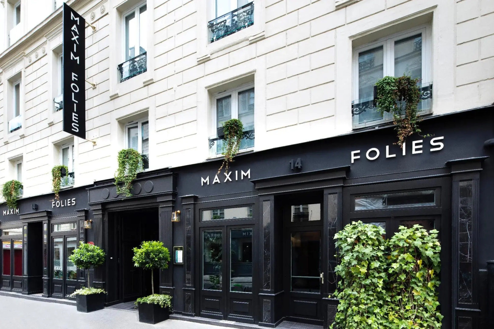 Foto - Maxim Folies