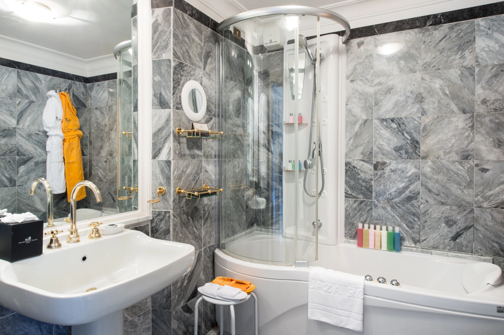 Photo - Grand Hotel Plaza