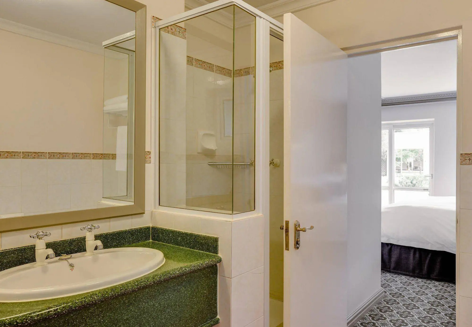 Photo - Protea Hotel by Marriott Cape Town Mowbray