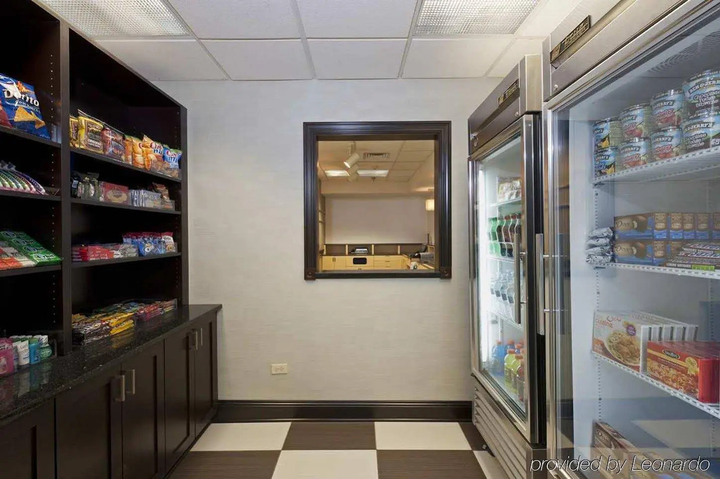 Photo - Hampton Inn & Suites Lincolnshire