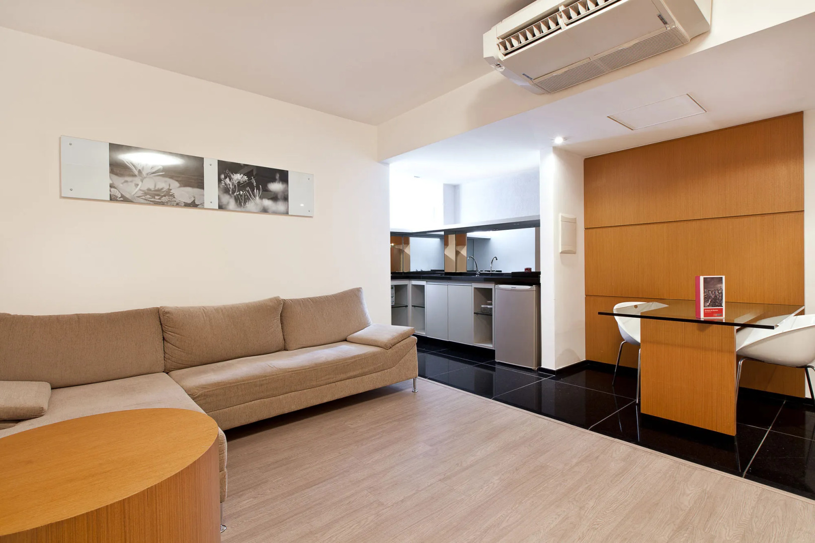 Photo - H2 Platinum Lourdes