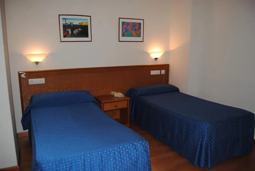 Photo - Hotel Peña de Arcos