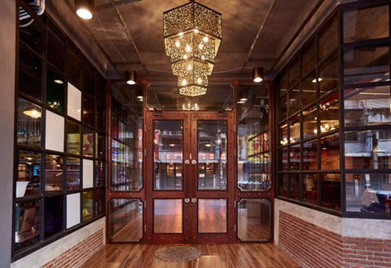 Photo - W22 by Burasari