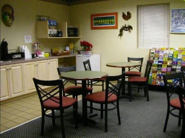 Foto - Nola Inn & Suites