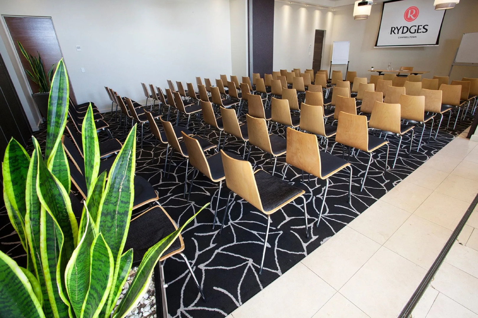 Photo - Rydges Campbelltown