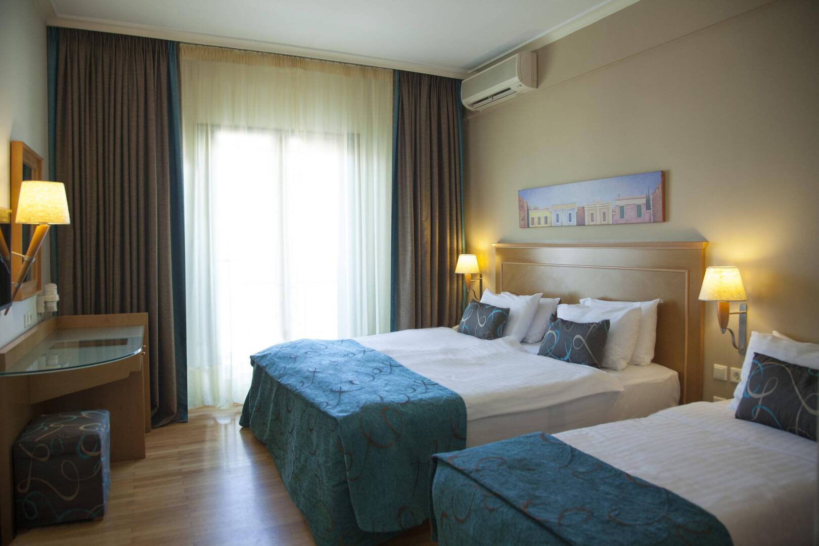 Photo - Plaka Hotel