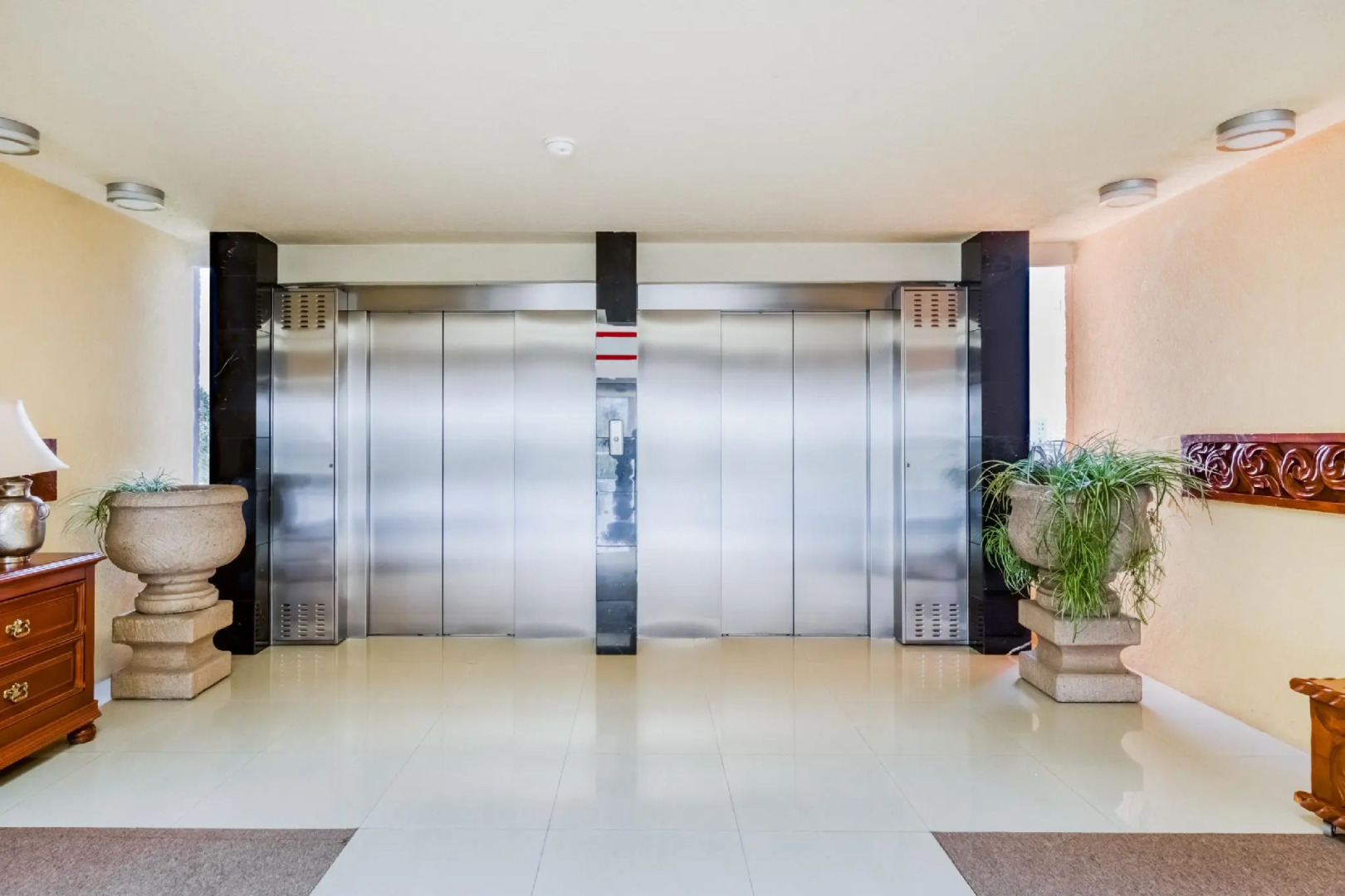 Photo - Howard Johnson by Wyndham Toluca