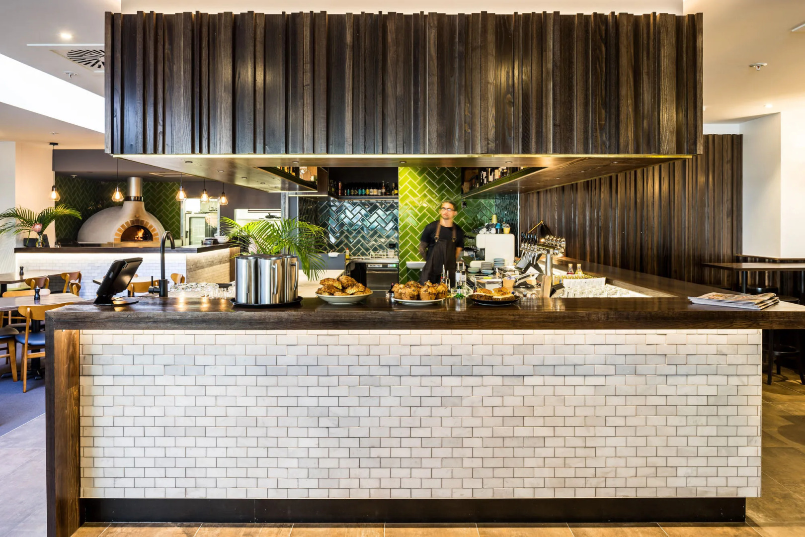 Photo - Park Hotel, Lambton Quay