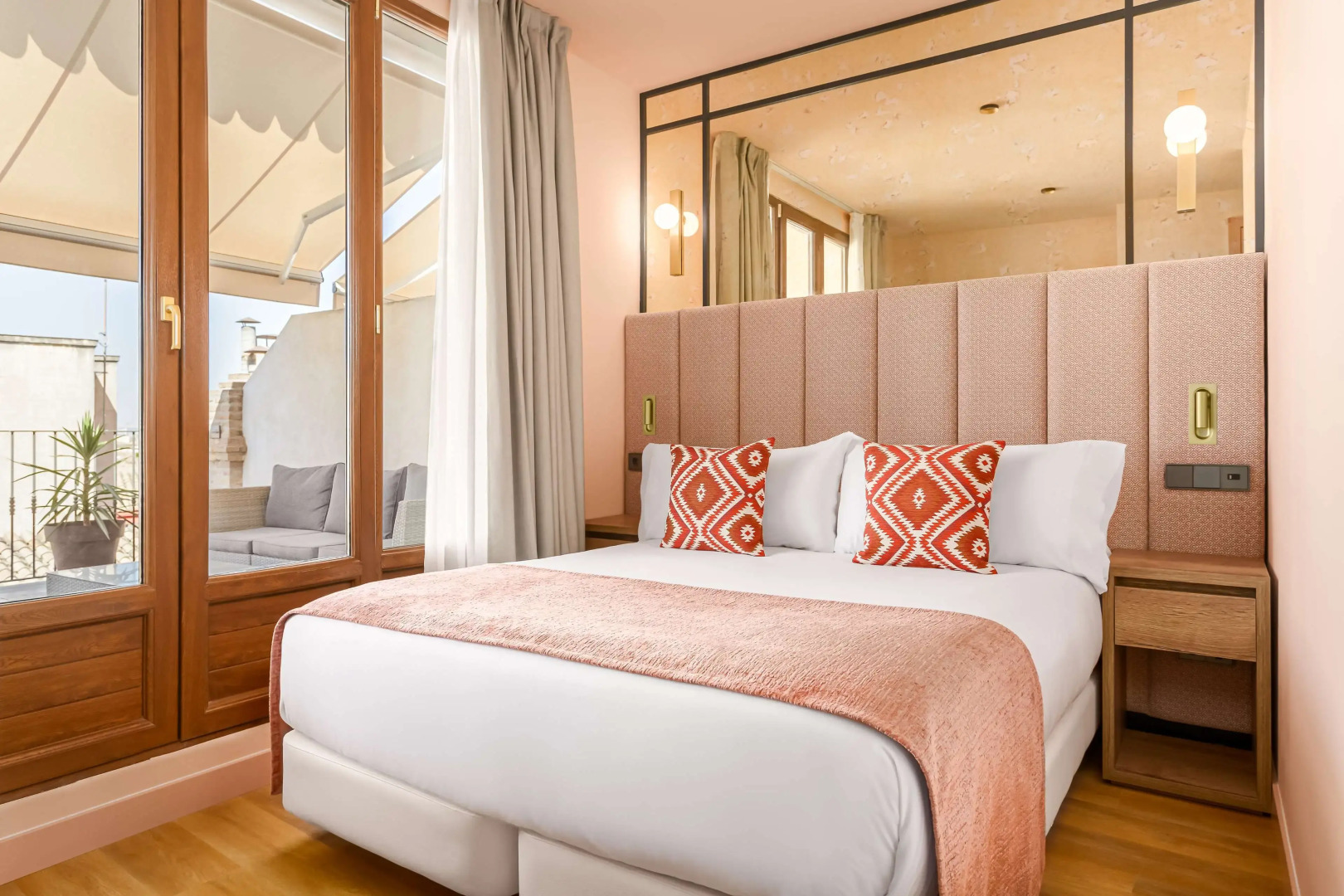 Photo - Room Mate Leo, Granada