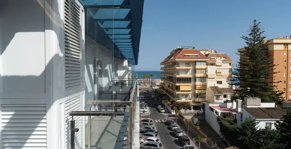 Photo - Sur Suites La Dorada, centricos soleados a pocos metros de la Playa y con Parking Opcional