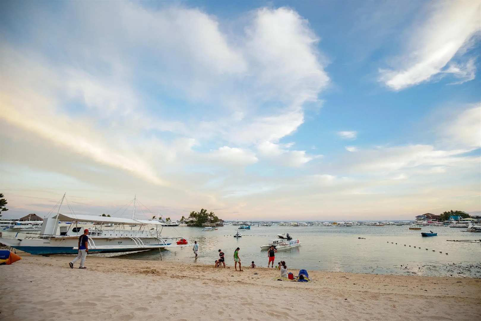 Photo - Cebu White Sands Resort and Spa