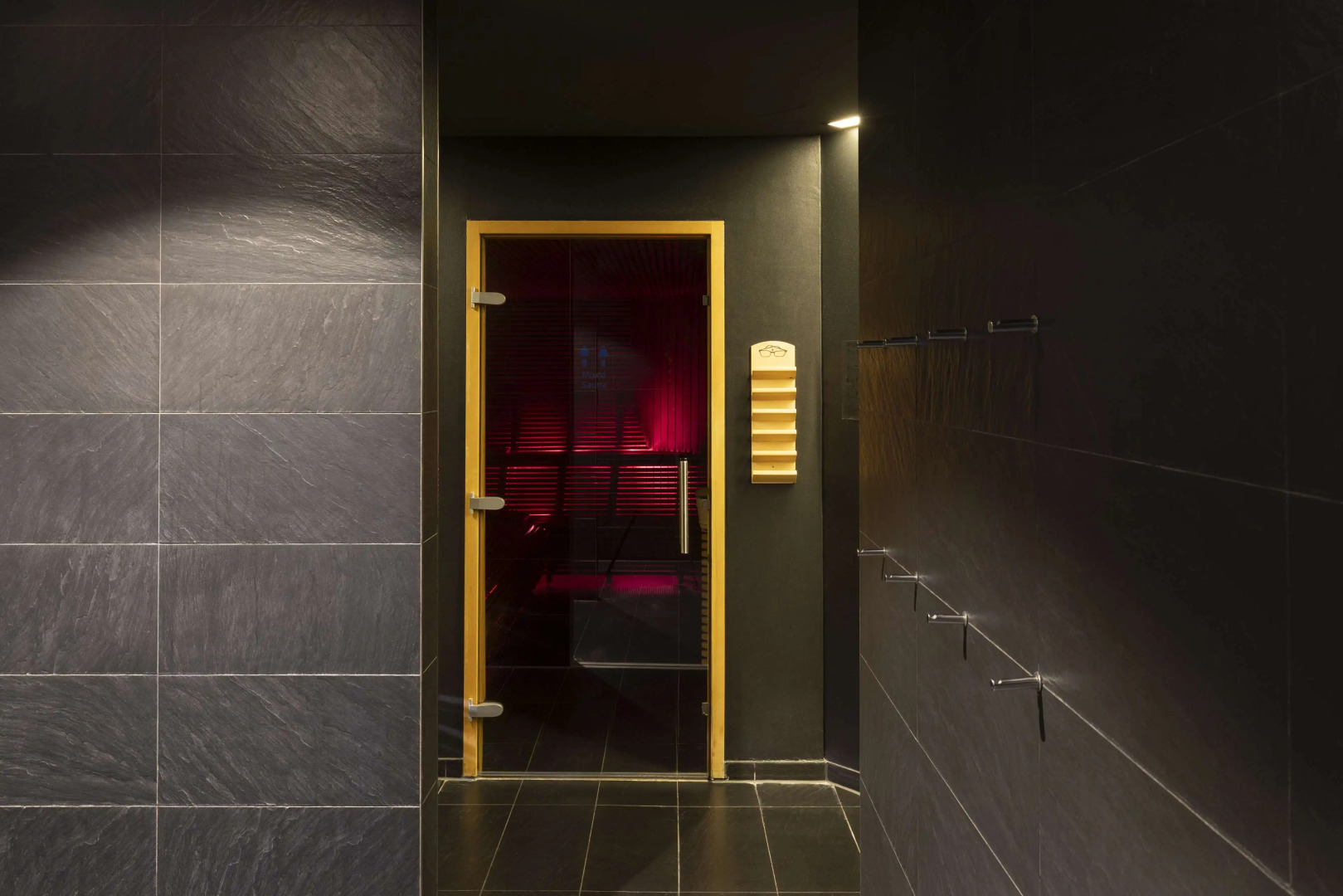 Photo - Scandic Hamburg Emporio