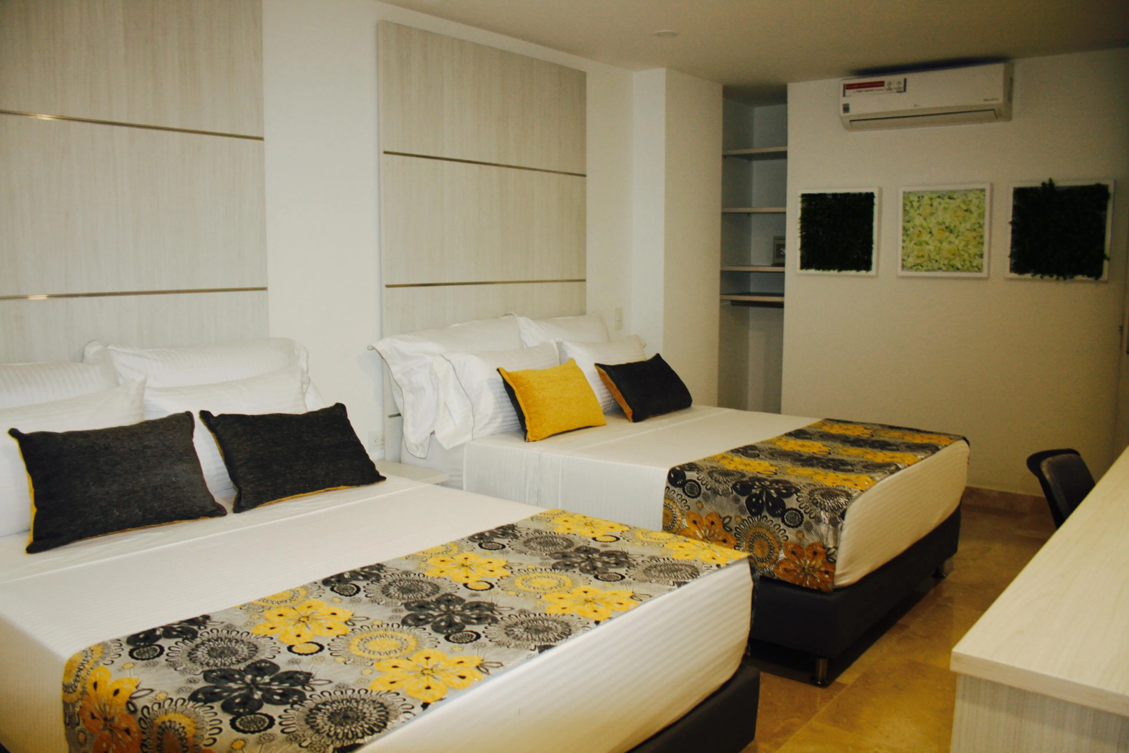 Foto - Hotel Madeiro
