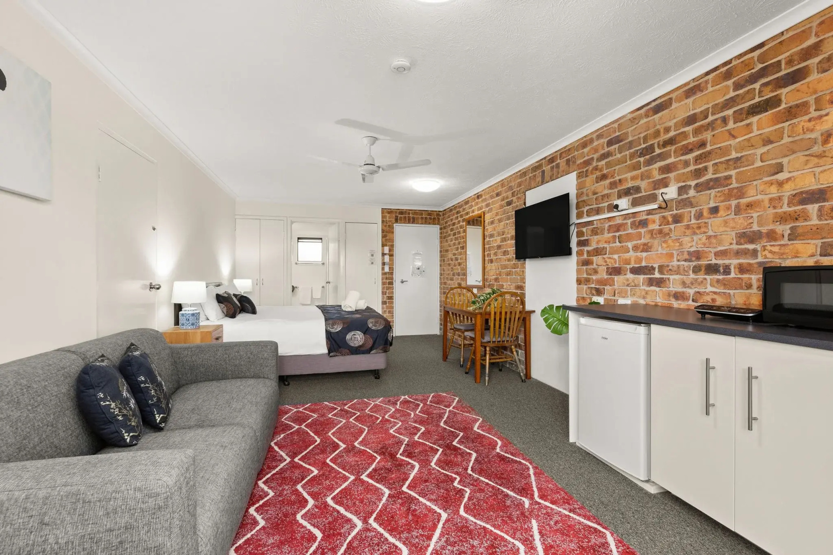 Photo - Toowong Villas