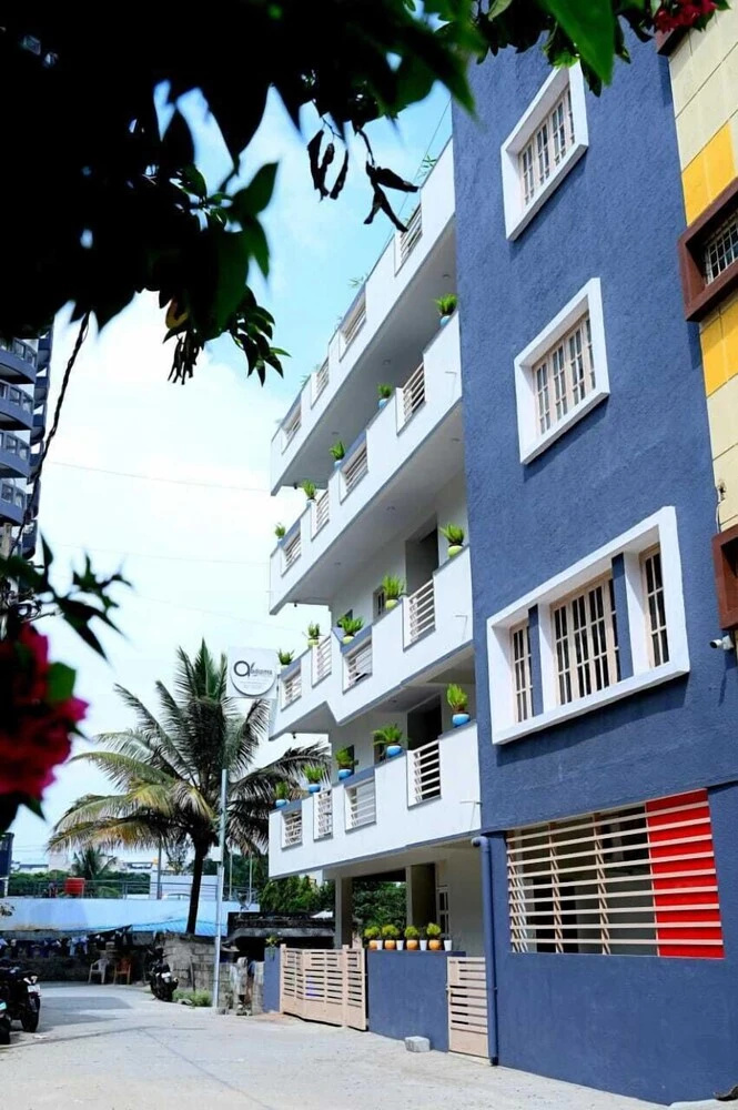 Aadams Suites