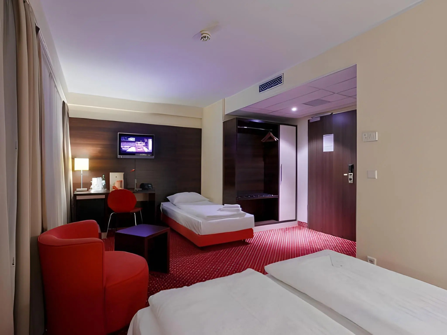 Foto - Premier Inn Berlin City Süd