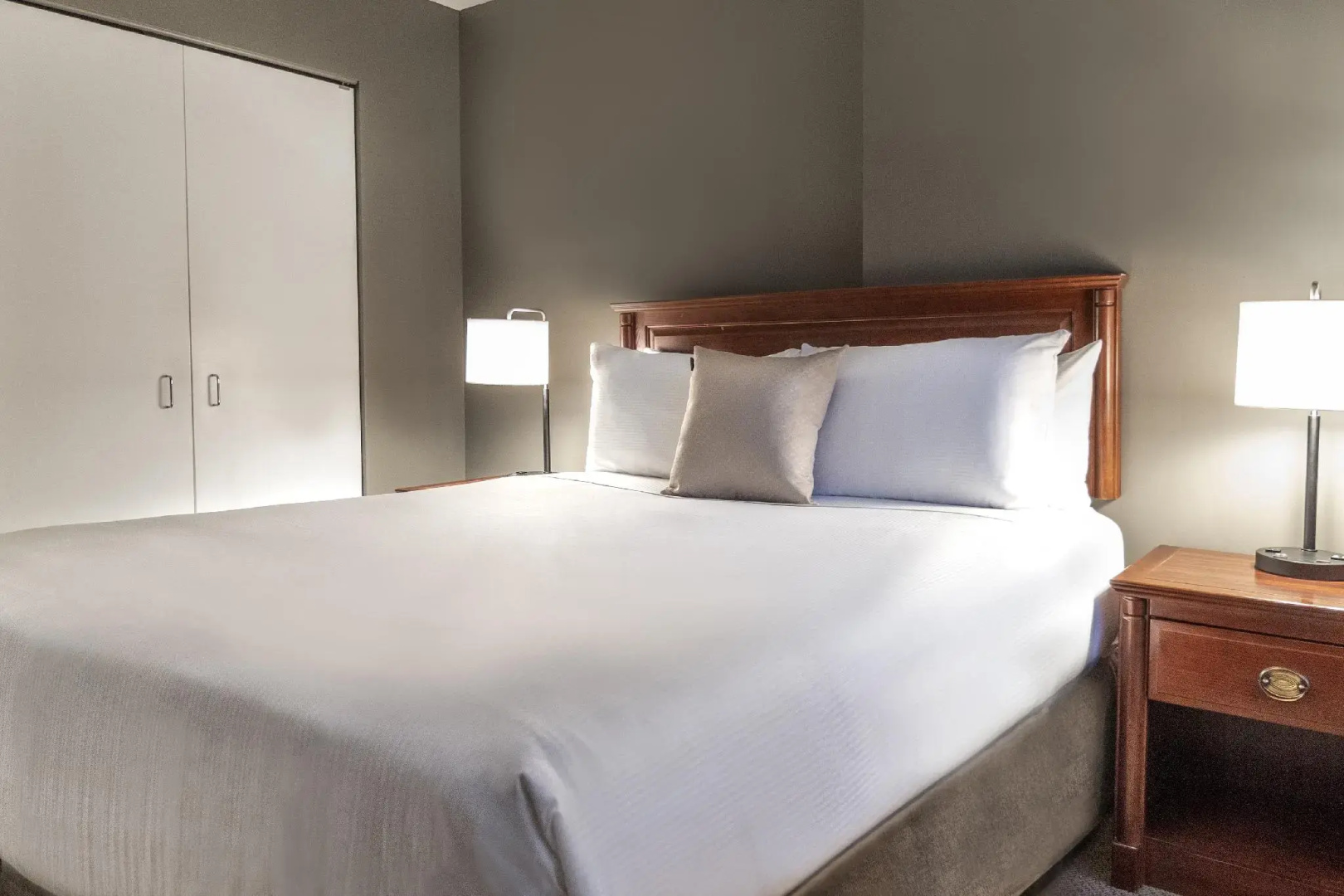 Photo - Hotel Faubourg Montreal Centre-Ville Downtown