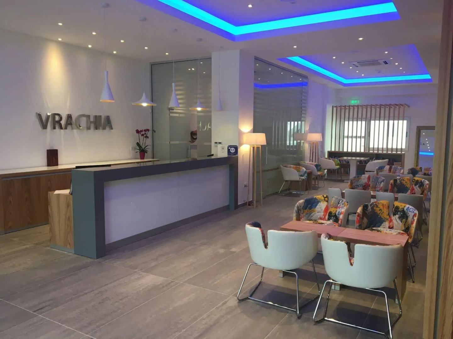 Foto - Vrachia Beach Hotel & Suites - Adults Only