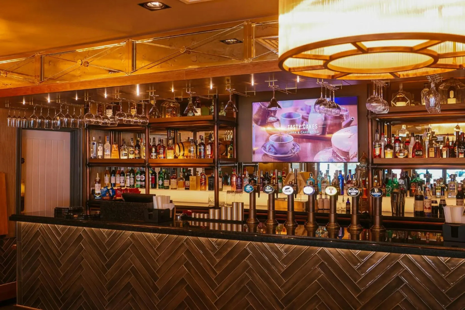 Photo - The Redhurst Hotel