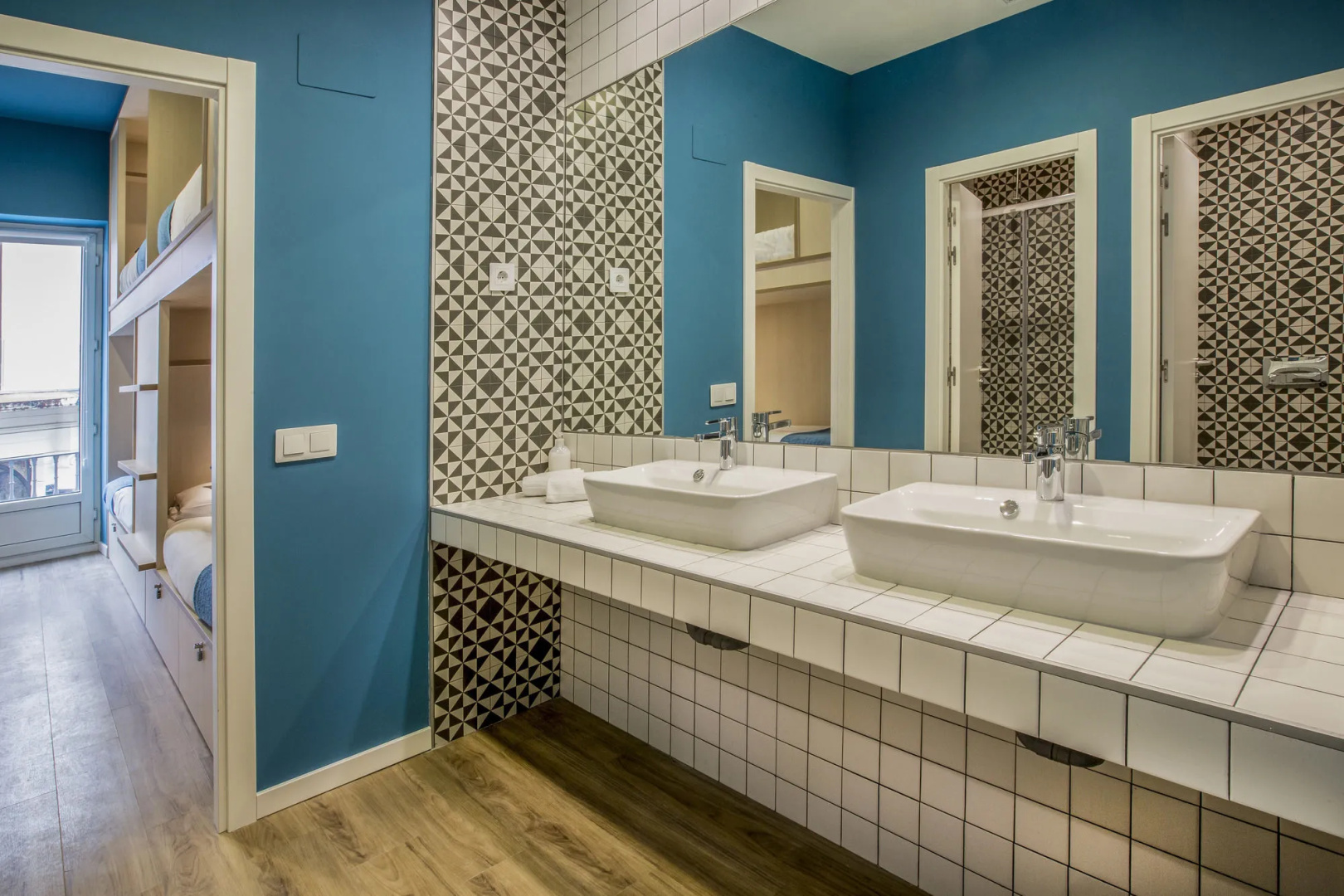Photo - Mola Hostel