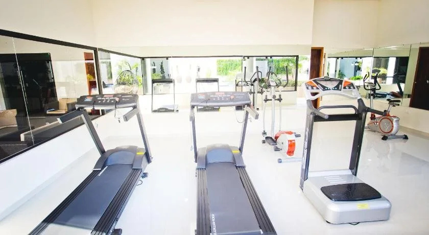 Photo - Megal Suites Hotel