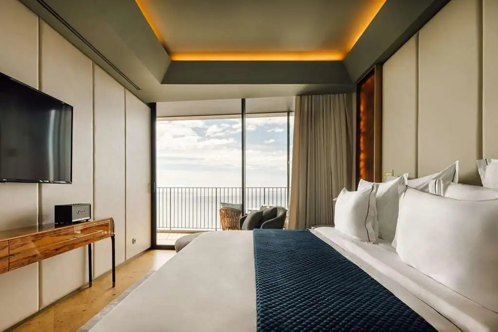 Photo - The Reserve - within Savoy Palace - The Leading Hotels of the World