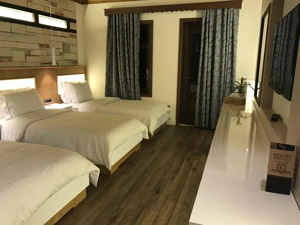 Photo - KERCULLA Resort