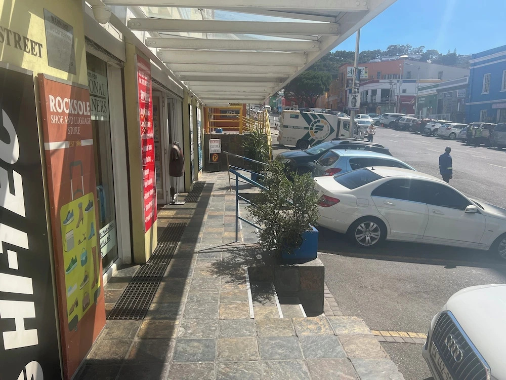 Photo - M&B Backpackers