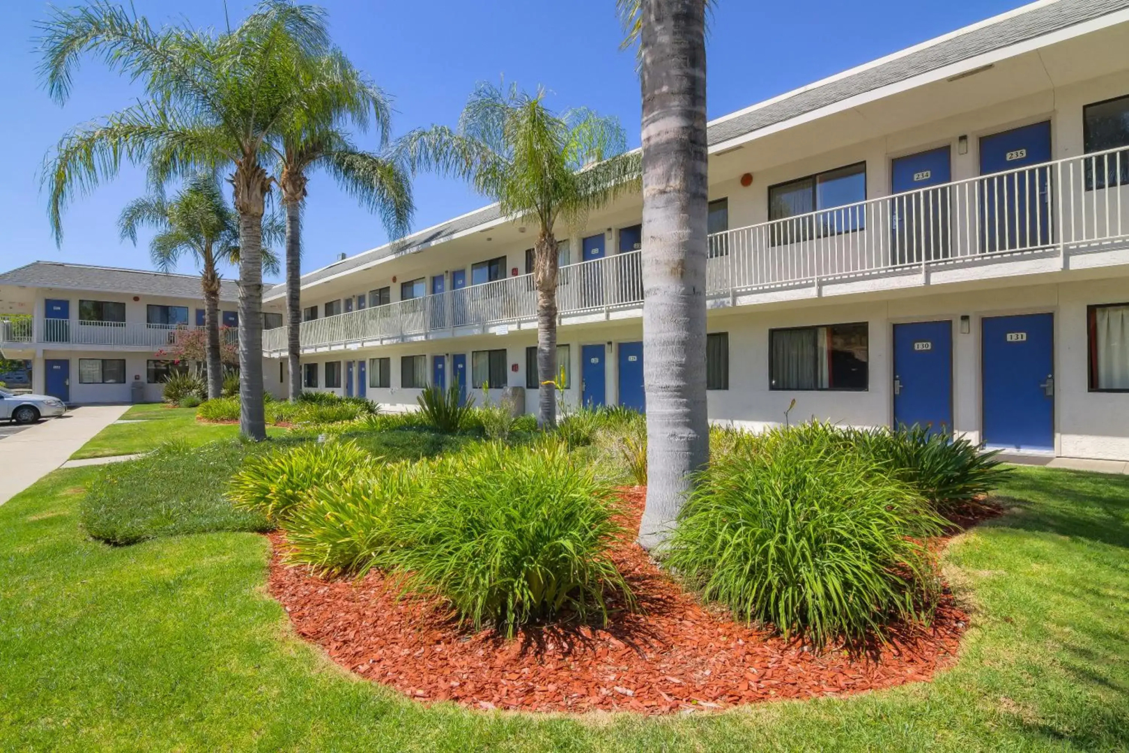 Photo - Vagabond Inn Sylmar