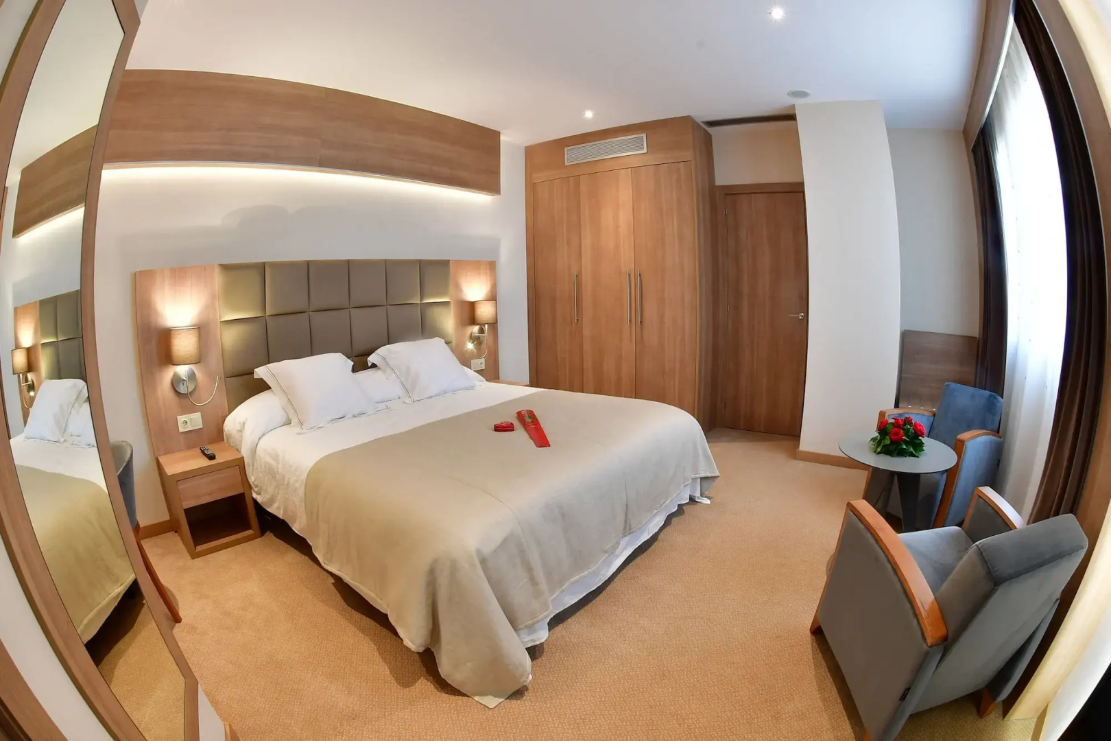 Photo - Lamaraz Arts Hotel