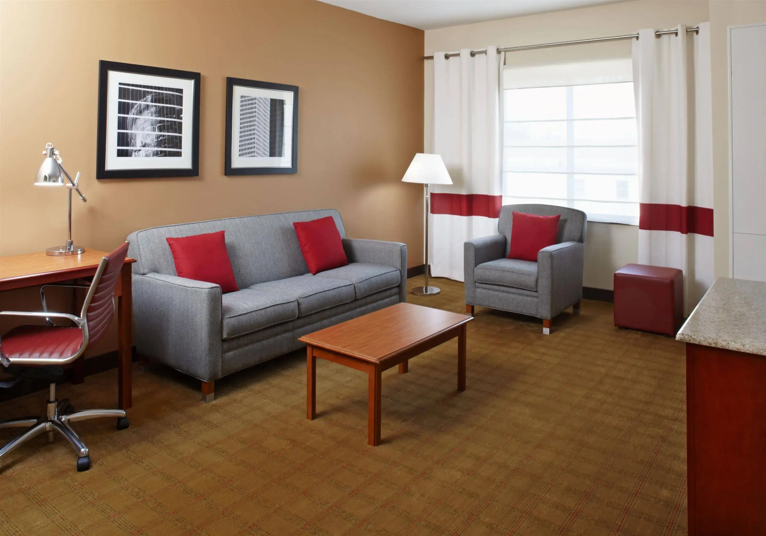 Foto - Four Points by Sheraton Houston Hobby Airport