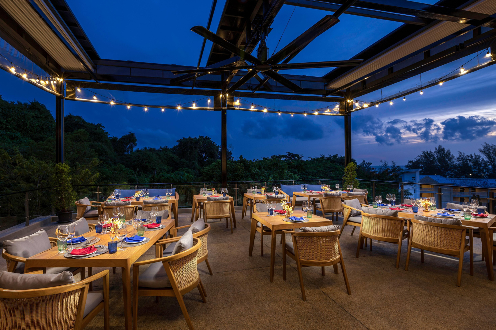 Photo - The Proud Karon Beach Phuket Trademark Collection By Wyndham