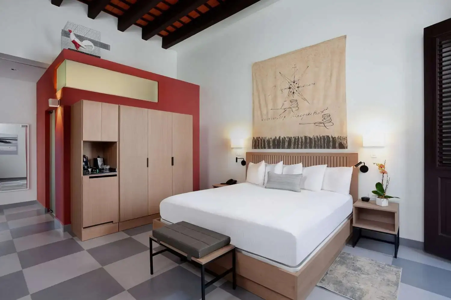 Foto - Palacio Provincial San Juan, Curio Collection by Hilton