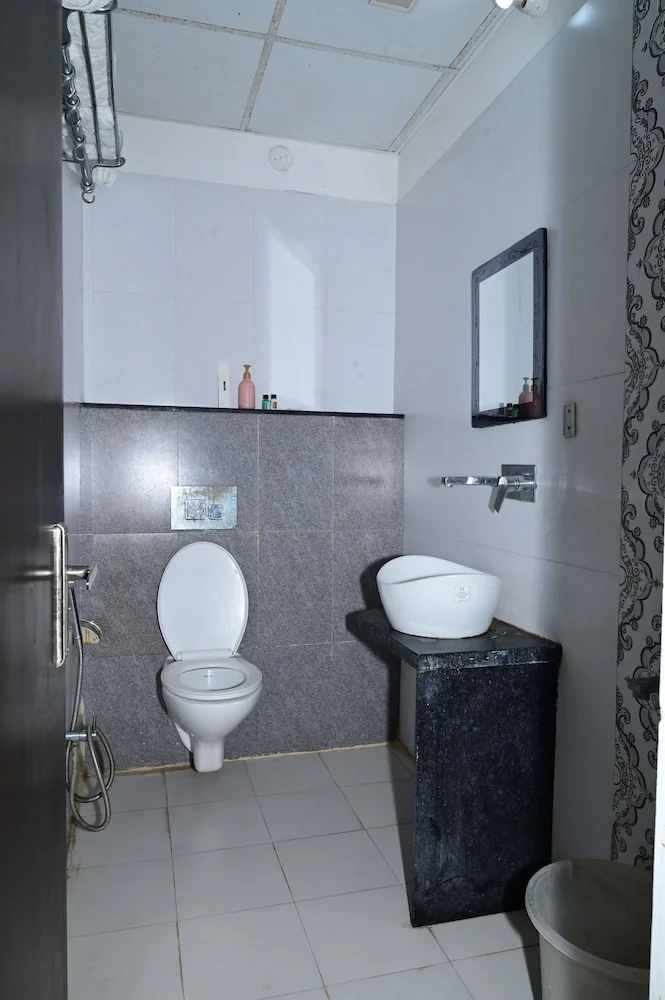 Hotel Krishna Pride