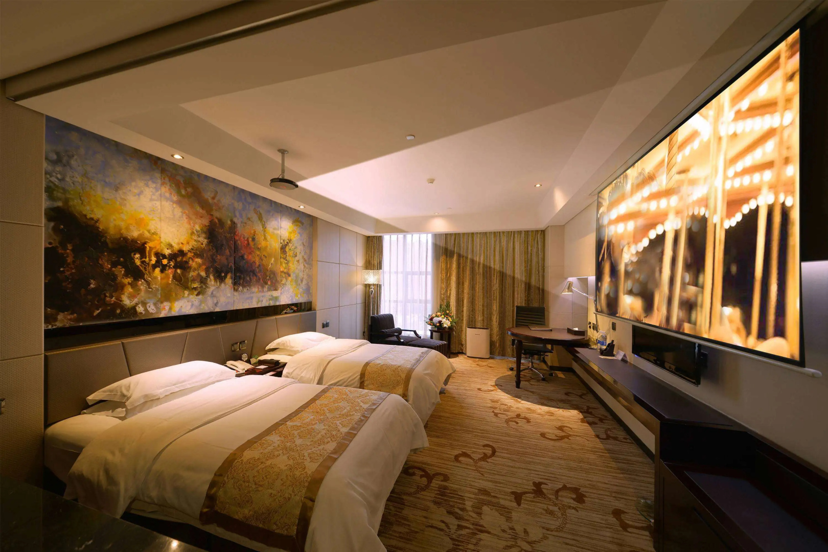 Ramada by Wyndham Xi'an Long march