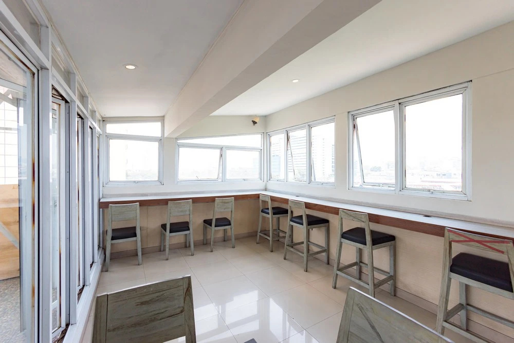 Photo - Sans Hotel Liv Ancol by RedDoorz