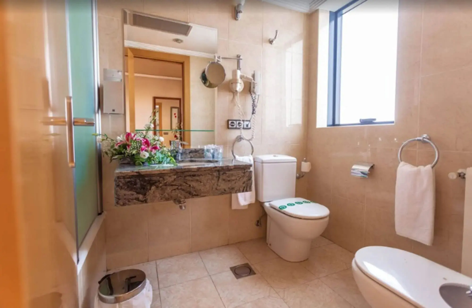 Photo - Hotel Bardo Recoletos Coco